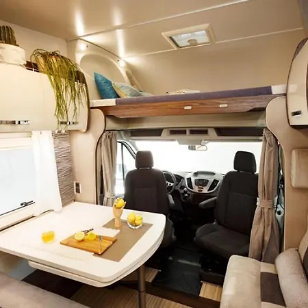 Kemp Aneto Caravaning Renting - Sport 340 Up *